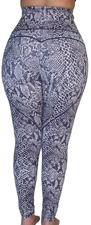 Mama Cinch "Ultimate Sculpt" Yoga Pant: B&W Snake Print