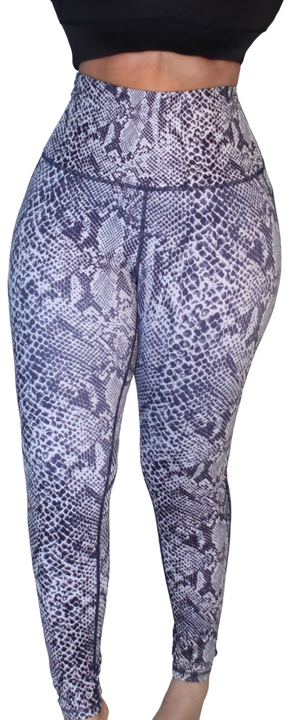 Mama Cinch "Ultimate Sculpt" Yoga Pant: B&W Snake Print